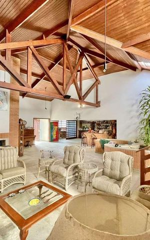 Casa para alugar com 923m², 5 quartos e 10 vagas