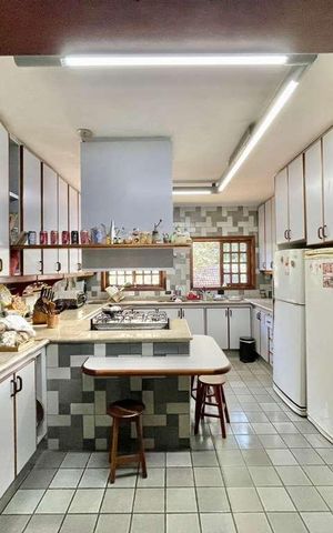 Casa para alugar com 923m², 5 quartos e 10 vagas