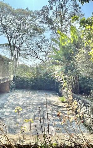 Casa para alugar com 923m², 5 quartos e 10 vagas