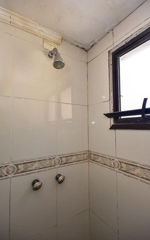 Apartamento à venda com 145m², 1 quarto e 2 vagasChuveiro da Suíte