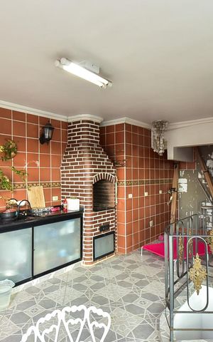 Apartamento à venda com 145m², 1 quarto e 2 vagasCobertura