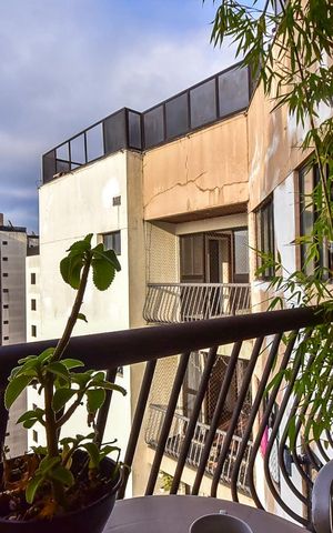 Apartamento à venda com 145m², 1 quarto e 2 vagasVaranda
