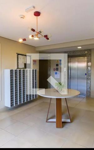 Apartamento à venda com 37m², 1 quarto e sem vaga Apartamento à venda com 37m², 1 quarto e sem vagaHall