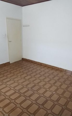 Casa à venda com 100m², 3 quartos e 2 vagas