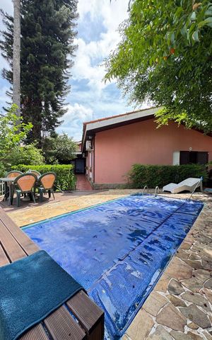 Casa à venda com 560m², 3 quartos e 5 vagas