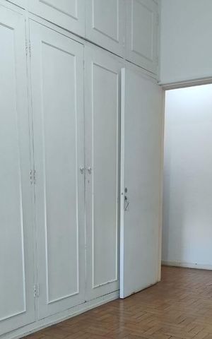 Apartamento para alugar com 180m², 4 quartos e sem vaga