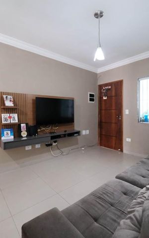 Casa à venda com 110m², 3 quartos e 2 vagasSala