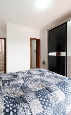 Casa à venda com 110m², 3 quartos e 2 vagasSuíte