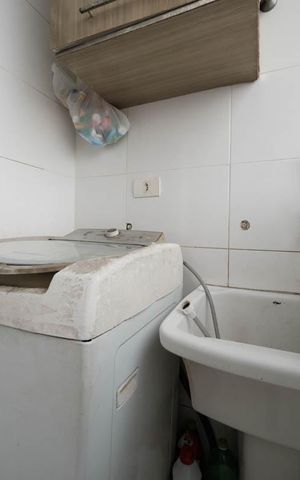 Casa à venda com 110m², 3 quartos e 2 vagasÁrea de Serviço