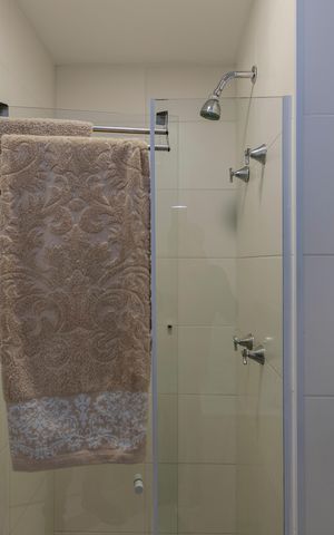 Studio para alugar com 25m², 1 quarto e sem vaga Studio para alugar com 25m², 1 quarto e sem vagaBanheiro