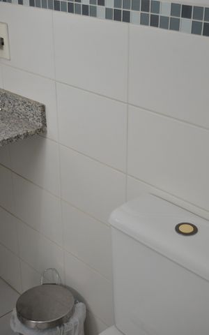 Apartamento à venda com 86m², 3 quartos e 2 vagasBanheiro da Suíte