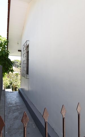 Casa à venda com 100m², 2 quartos e sem vagaÁrea externa - Corredor