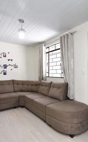 Casa à venda com 100m², 2 quartos e sem vagaSala