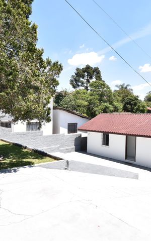 Casa à venda com 100m², 2 quartos e sem vagaÁrea externa