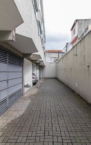Casa de condomínio à venda com 90m², 2 quartos e 1 vaga Casa de condomínio à venda com 90m², 2 quartos e 1 vagaÁrea Comum