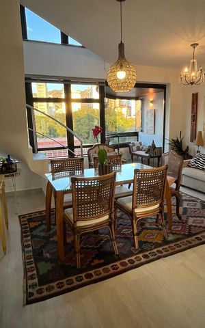 Apartamento à venda com 230m², 3 quartos e 3 vagas