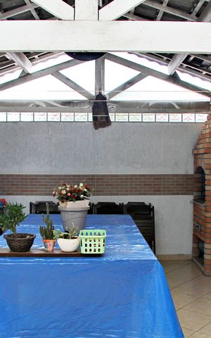 Casa à venda com 130m², 3 quartos e 2 vagasÁrea de Serviço e Churrasqueira 
