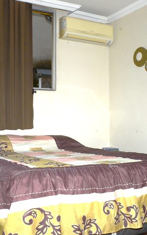 Casa à venda com 200m², 5 quartos e 5 vagasQuarto 2 - Suíte