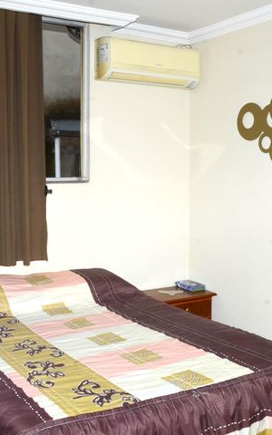 Casa à venda com 200m², 5 quartos e 5 vagasQuarto 2 - Suíte
