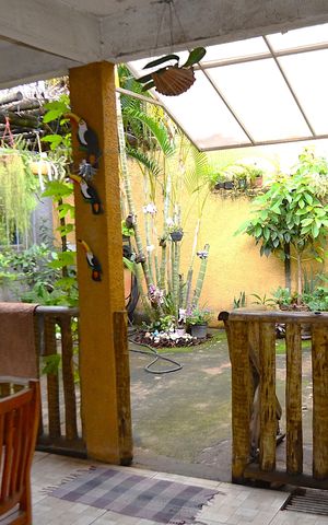 Casa à venda com 200m², 5 quartos e 5 vagasQuintal