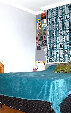 Casa à venda com 200m², 5 quartos e 5 vagasQuarto 2