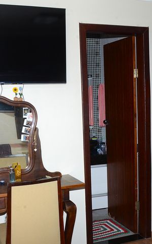 Casa à venda com 200m², 5 quartos e 5 vagasQuarto 2 - Suíte