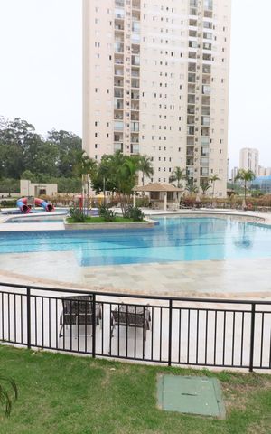 Apartamento para alugar com 65m², 2 quartos e 1 vagaÁrea comum - Piscina