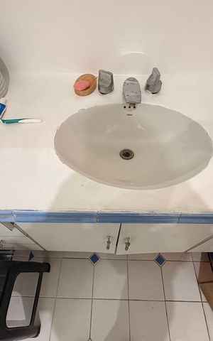 Apartamento à venda com 350m², 4 quartos e 3 vagas Apartamento à venda com 350m², 4 quartos e 3 vagasBanheiro da suíte 4