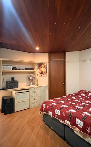 Apartamento à venda com 350m², 4 quartos e 3 vagas Apartamento à venda com 350m², 4 quartos e 3 vagasSuite 3