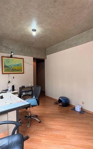 Apartamento à venda com 350m², 4 quartos e 3 vagas Apartamento à venda com 350m², 4 quartos e 3 vagasQuarto/ escritório