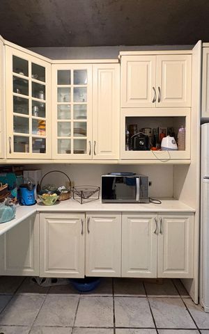 Apartamento à venda com 350m², 4 quartos e 3 vagas Apartamento à venda com 350m², 4 quartos e 3 vagasCozinha