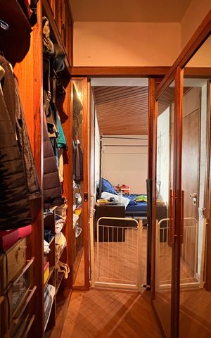 Apartamento à venda com 350m², 4 quartos e 3 vagas Apartamento à venda com 350m², 4 quartos e 3 vagasCloset da suíte 4
