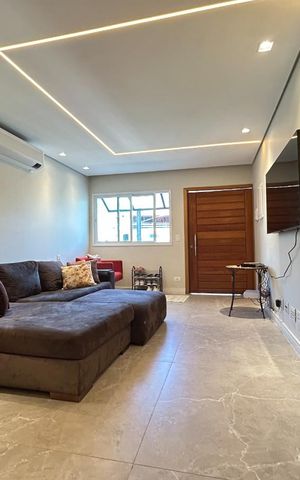 Casa à venda com 180m², 4 quartos e 4 vagas