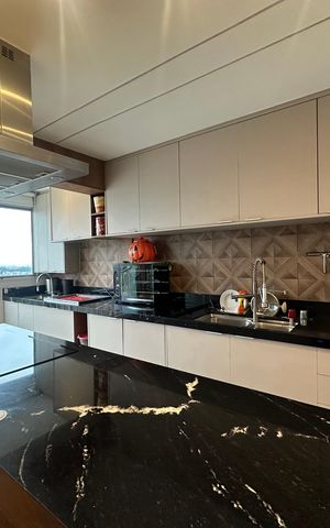 Apartamento à venda com 50m², 1 quarto e 1 vaga Apartamento à venda com 50m², 1 quarto e 1 vagaCozinha