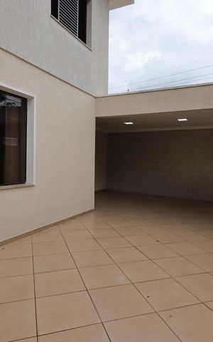 Casa à venda com 163m², 3 quartos e 2 vagasGaragem