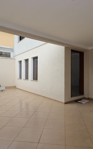 Casa à venda com 163m², 3 quartos e 2 vagasGaragem