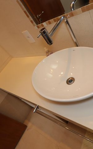 Casa à venda com 163m², 3 quartos e 2 vagasBanheiro da Suíte - Pia