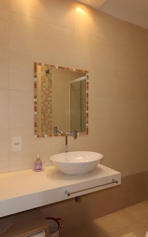 Casa à venda com 163m², 3 quartos e 2 vagasBanheiro da Suíte