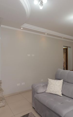 Casa à venda com 163m², 3 quartos e 2 vagasSala