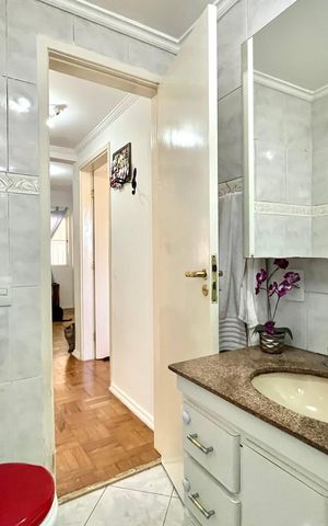 Apartamento à venda com 65m², 2 quartos e 1 vaga Apartamento à venda com 65m², 2 quartos e 1 vagaBanheiro