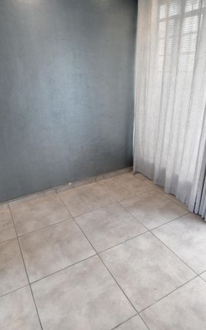 Casa à venda com 77m², 2 quartos e 3 vagasHall de entrada