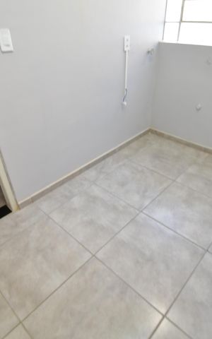 Casa à venda com 77m², 2 quartos e 3 vagasSala 2