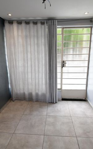 Casa à venda com 77m², 2 quartos e 3 vagasHall de entrada