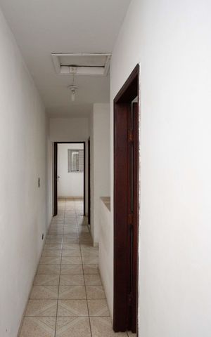 Casa para alugar com 319m², 6 quartos e 1 vagaCorredor