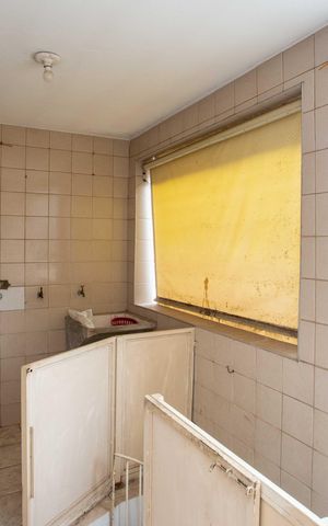 Casa para alugar com 319m², 6 quartos e 1 vagaÁrea de Serviço