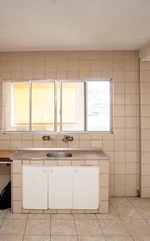 Casa para alugar com 319m², 6 quartos e 1 vagaCozinha
