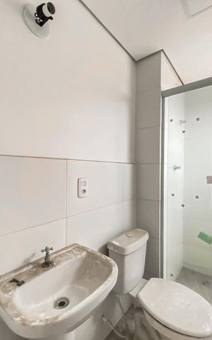 Apartamento para alugar com 44m², 2 quartos e sem vaga Apartamento para alugar com 44m², 2 quartos e sem vagaBanheiro
