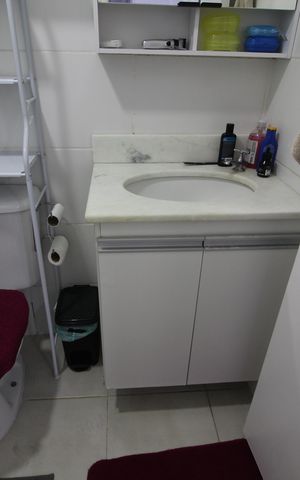 Apartamento à venda com 48m², 2 quartos e sem vagaBanheiro