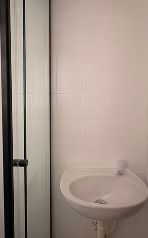 Studio para alugar com 22m², 1 quarto e sem vaga Studio para alugar com 22m², 1 quarto e sem vagaBanheiro