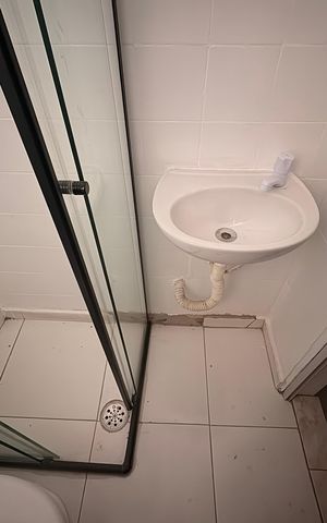 Studio para alugar com 22m², 1 quarto e sem vaga Studio para alugar com 22m², 1 quarto e sem vagaBanheiro